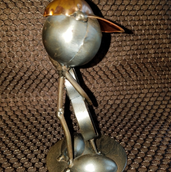 Metal and Copper rustic sculpture -bass player - Picture 3 of 5